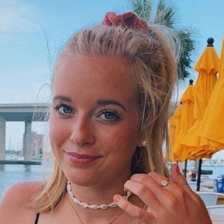 Annabelle Ham- Wiki, Age, Height, Net Worth, Boyfriend, Dating ·