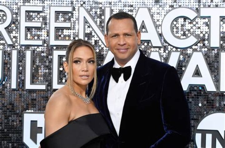 Can Alex Rodriguez and Jennifer Lopez buy New York Mets with a net worth of just $700M? ·
