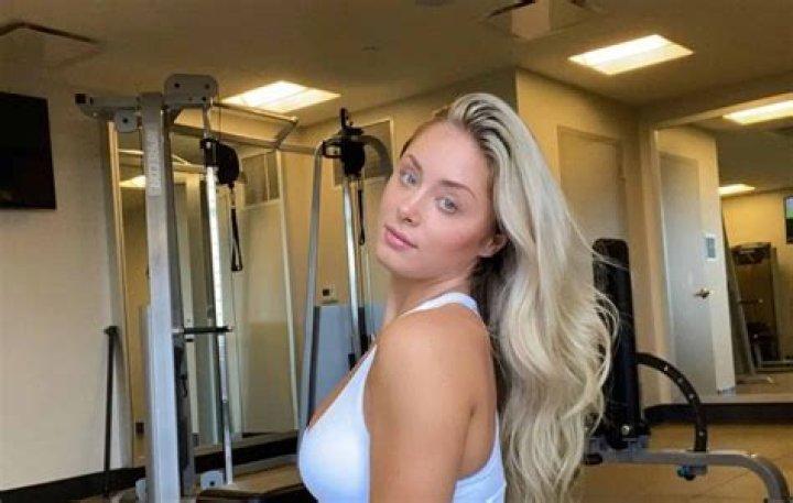 Chloe Cluchey- Age, Bio, Height, Net Worth, Boyfriend, Dating, Career ·