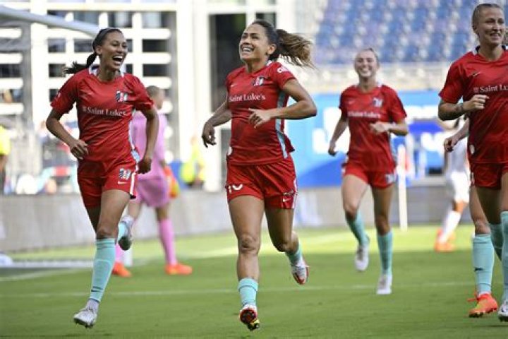 KC Current veteran Loeau LaBonta is enjoying a newfound stability