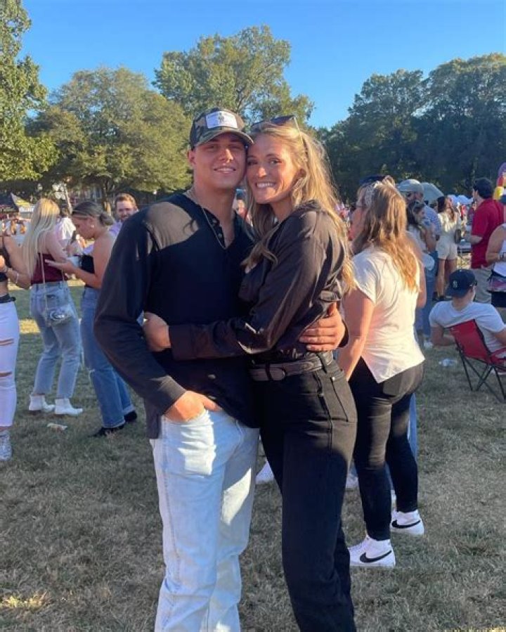 Montana Fouts Height, Weight, Net Worth, Age, Birthday, Wikipedia, Who, Nationality, Biography