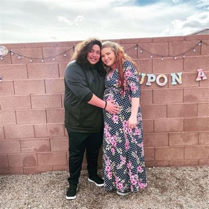 Mykelti Brown- Bio, Age, Height, Net Worth, Husband, Marriage ·