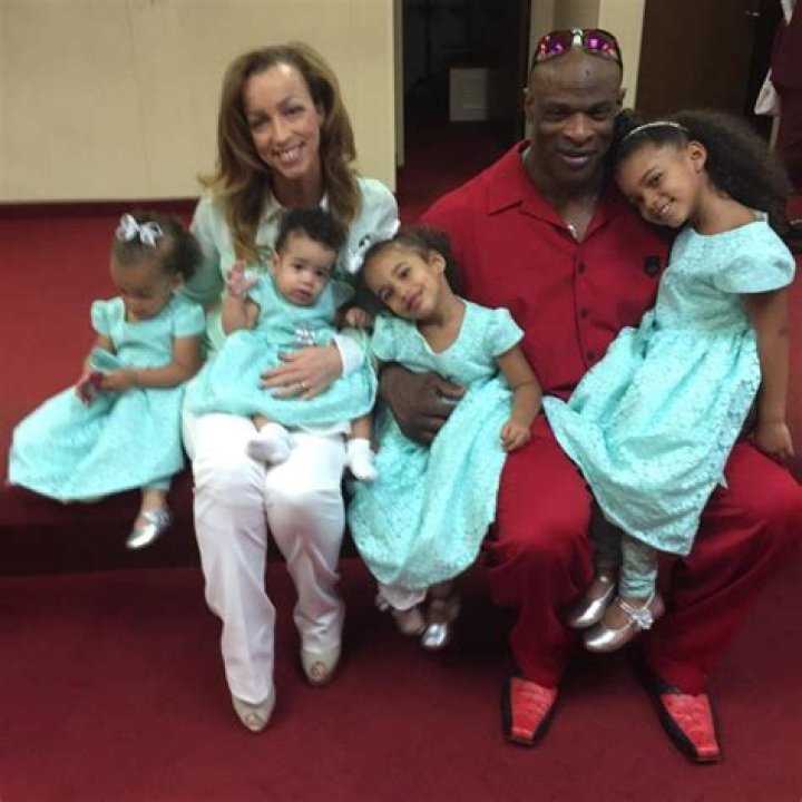 Mykelti Williamson Biography, Age, Height, Wife, Net Worth, Family ·