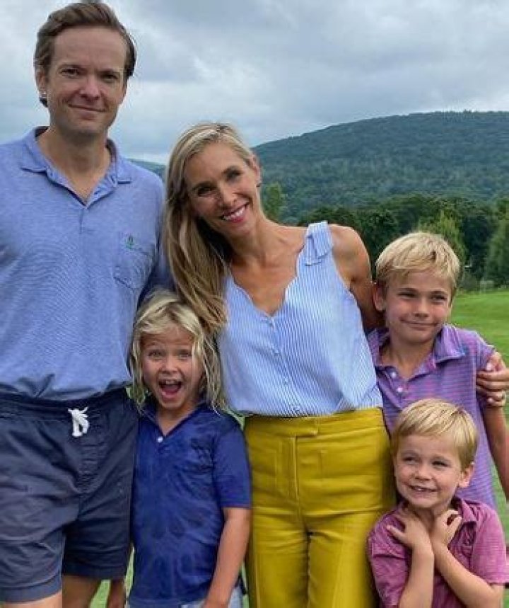 RiffBlog | Christine Baranski And Husband Matthew Cowles Had Two Daughters