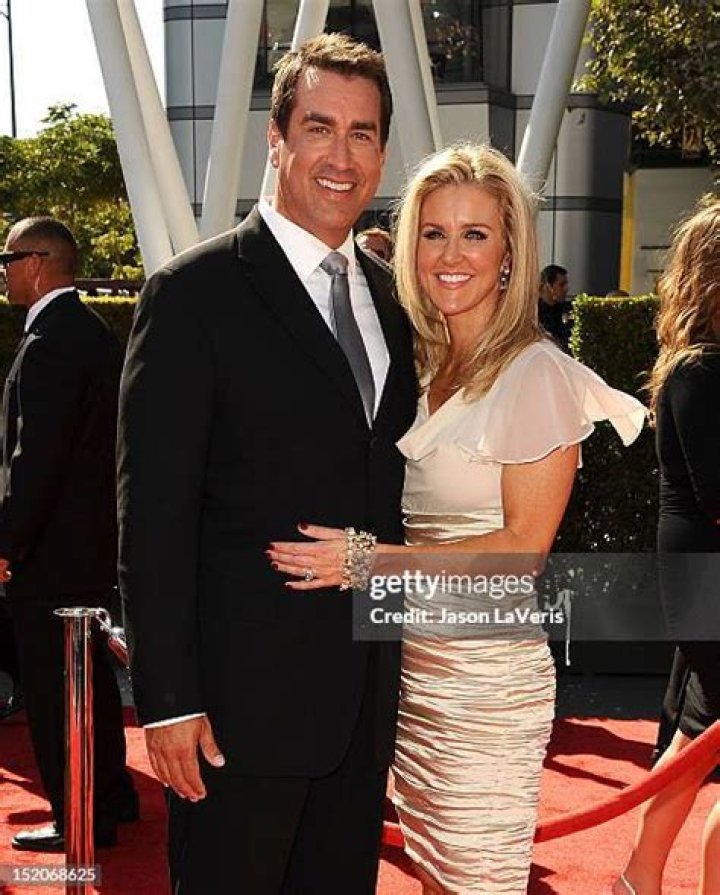 Rob Riggle Net Worth. Meet his wife, Tiffany Riggle