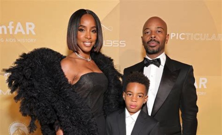 Uncovering The Facts Behind The "Kelly Rowland Son Jay Z" Rumor
