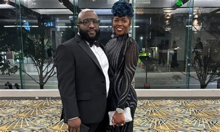 Unveiling The Timeless Grace Of Kathryn Holcomb: Age As An Ally